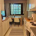 Rauhallinen Metsaen Puoleinen Rivitaloasunto Ja Sauna Appartement