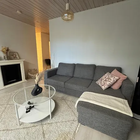 Rauhallinen Metsaen Puoleinen Rivitaloasunto Ja Sauna * Kuopio